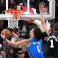 Spurs extiende su dominio frente a Thunder