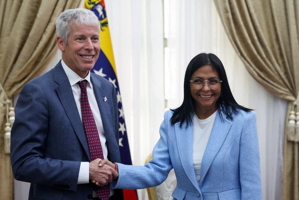 Secretario de Energía de Estados Unidos se reúne con la Presidenta (e) Delcy Rodríguez