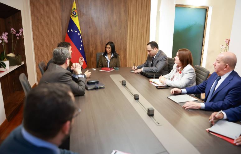 Presidenta Delcy Rodríguez se reunió con directivos de la petrolera española Repsol y la francesa Maurel & Prom