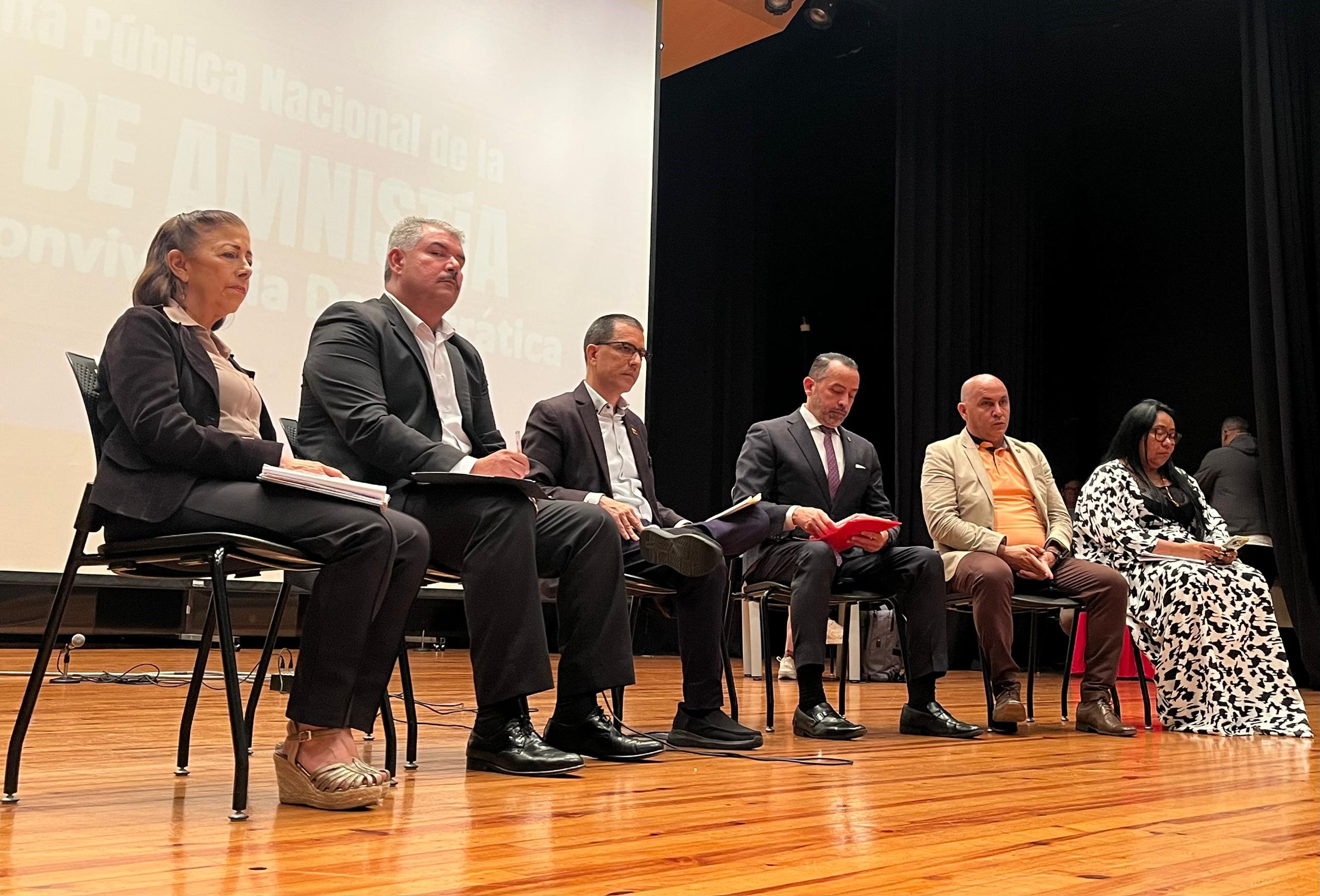 Inició el debate sobre la Ley de Amnistía en el auditorio del BCV