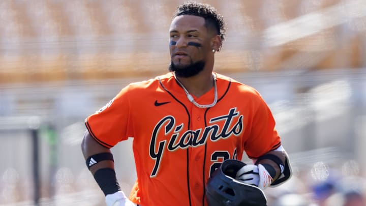 Cerveceros de Milwaukee adquiere a Luis Matos para reforzar su ofensiva