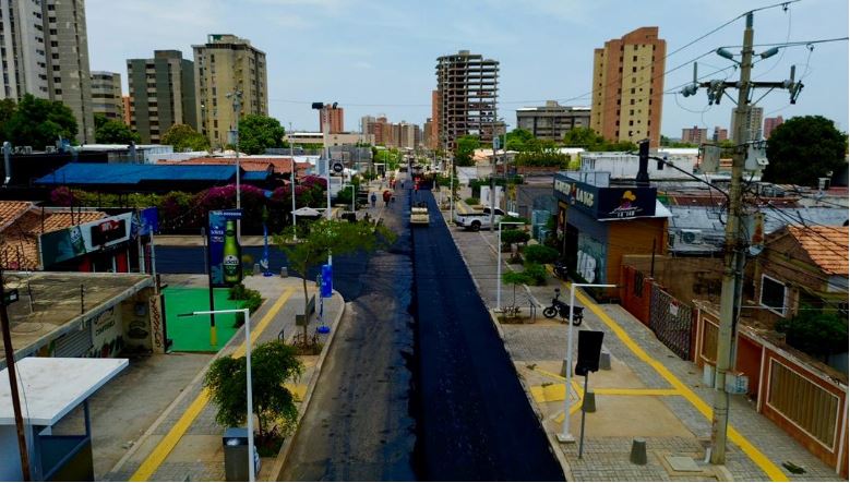 Gobernador Luis Caldera inspeccionó el avance de los trabajos del Boulevard Avenida 11 de Maracaibo