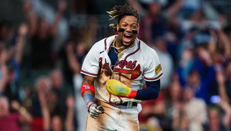Ronald Acuña Jr. conecta dos jonrones y Bravos se convierte en el primer equipo con 40 triunfos