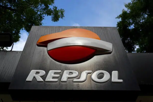 Llegó a España primer barco con crudo venezolano como pago del gas a Repsol