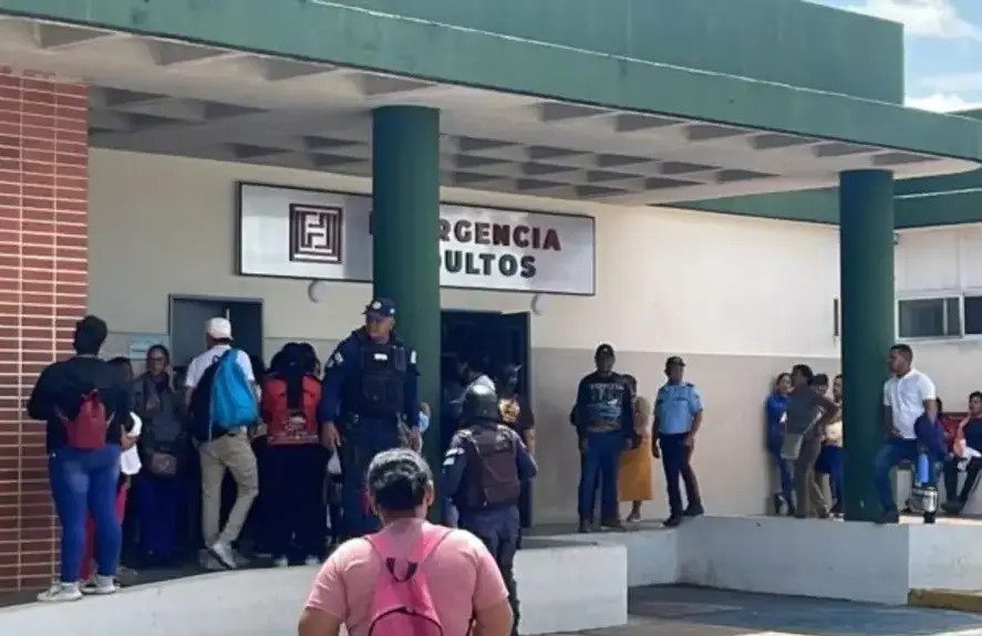 Veinte estudiantes y una docente hospitalizados por intoxicación en liceo Simón Bolívar de Maturín