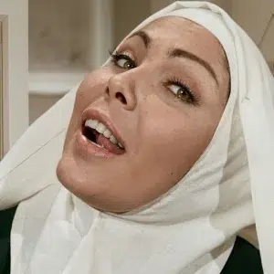 Lila Morillo barrió como ‘Sor Campanita’ por VTV en 1968