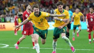 Australia sorprende a Turquía con un triunfo contundente en el arranque del Grupo D