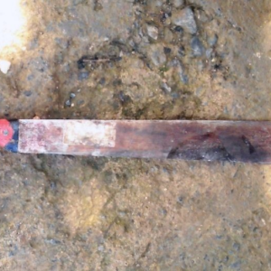 Ataque por celos en Canchancha: Hombre de 34 años herido con un machetazo por la expareja de su novia