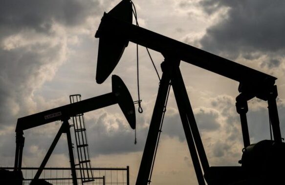 Petróleo de Texas subió un 2,52 % tras nuevos ataques en Oriente Medio